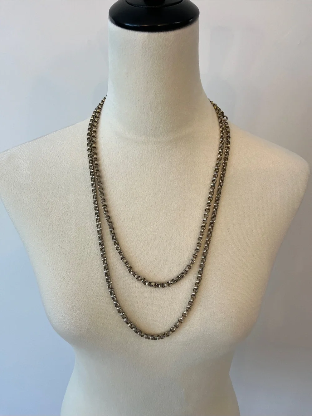 Elegant Silver-Tone Box Chain Necklace